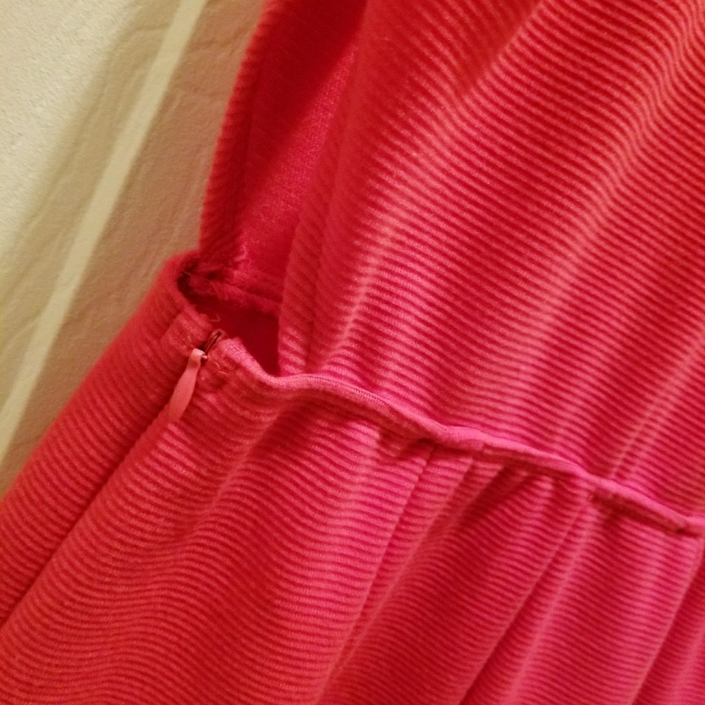 Dress - Picture 2 of 2